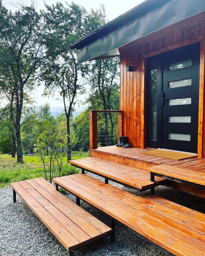 Moodysun Studio, Remote Tiny Home コマルニク エクステリア 写真
