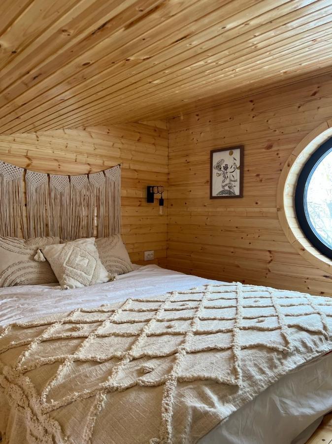 Moodysun Studio, Remote Tiny Home コマルニク エクステリア 写真