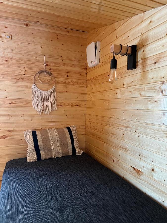 Moodysun Studio, Remote Tiny Home コマルニク エクステリア 写真