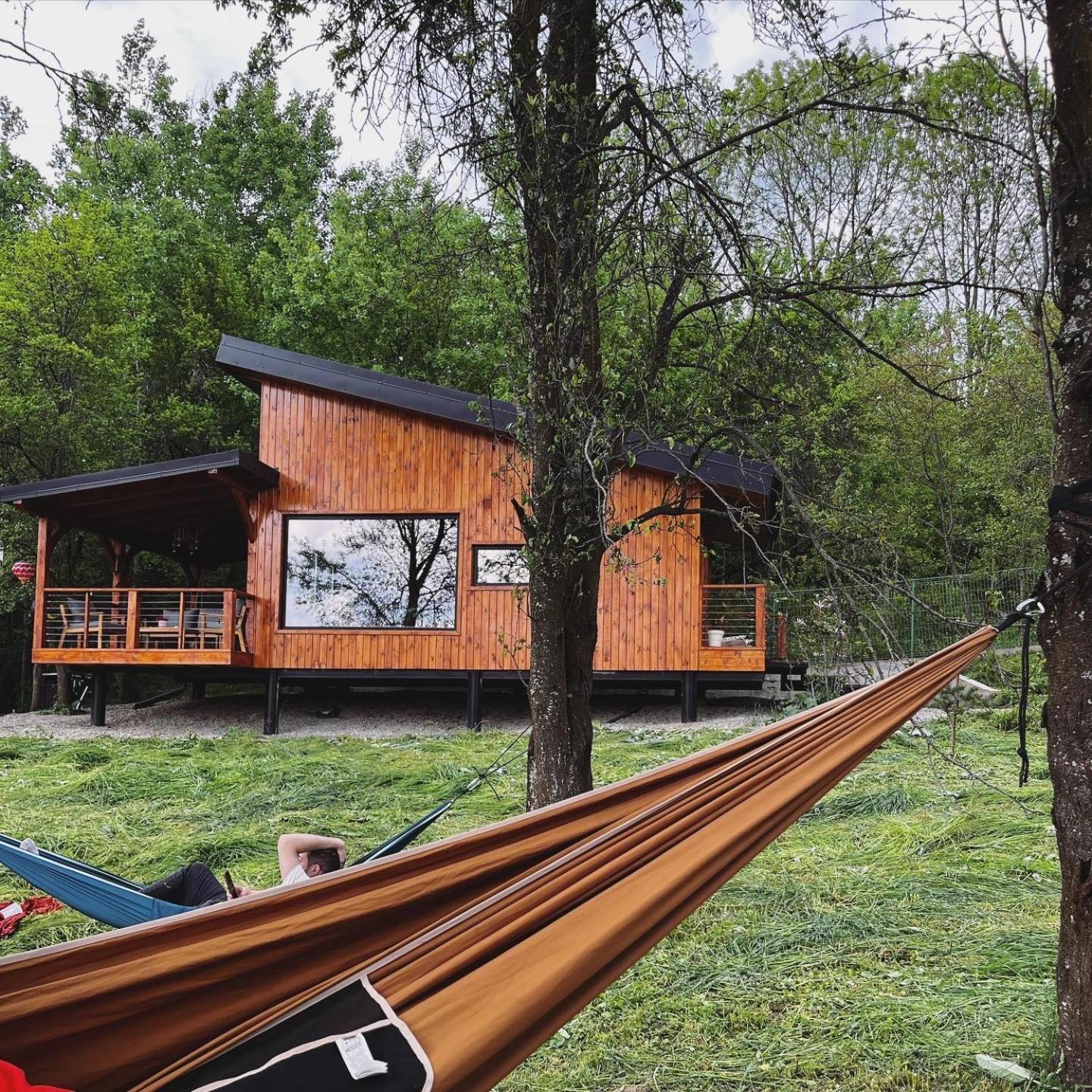 Moodysun Studio, Remote Tiny Home コマルニク エクステリア 写真